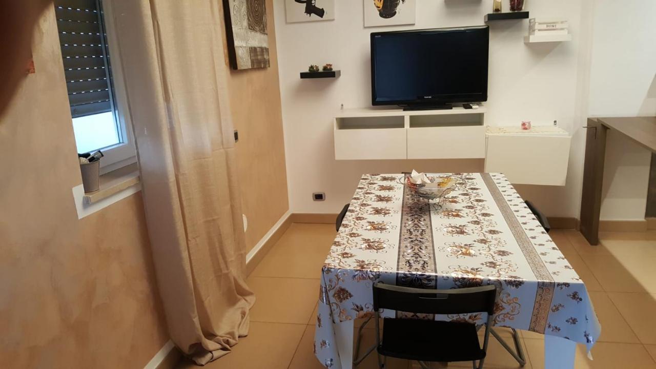 Appartement La Casa Di Elena à Sannicandro di Bari Extérieur photo